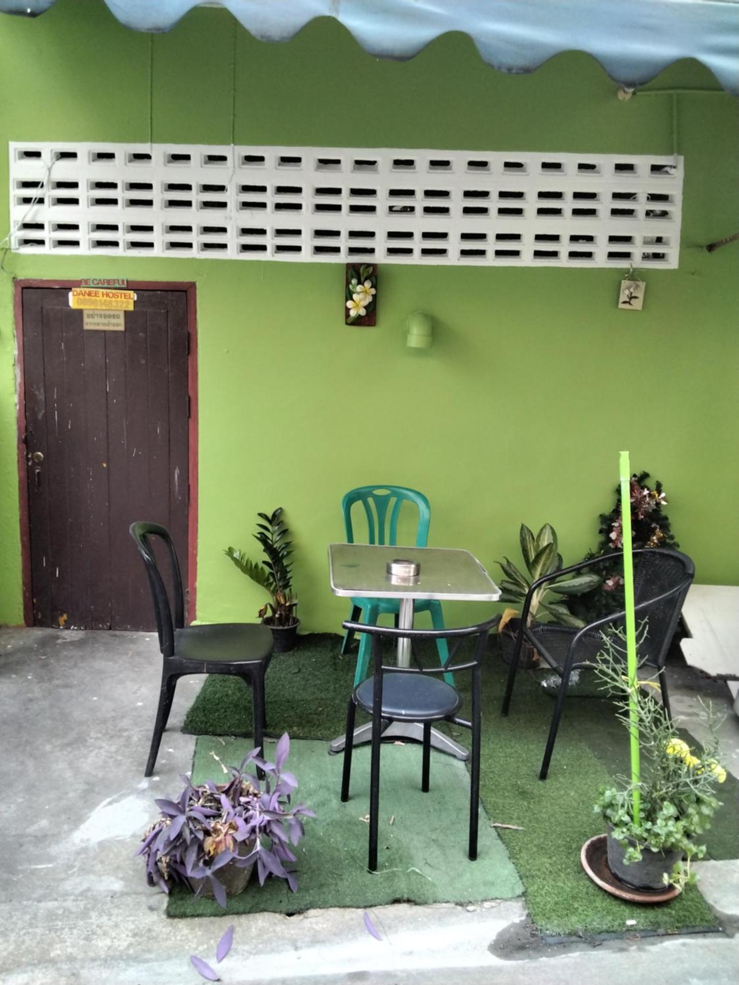 Danee Hostel Bangkok Ngoại thất bức ảnh