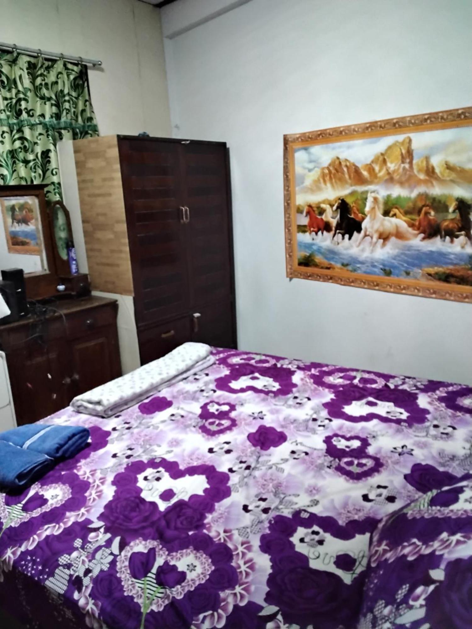 Danee Hostel Bangkok Ngoại thất bức ảnh