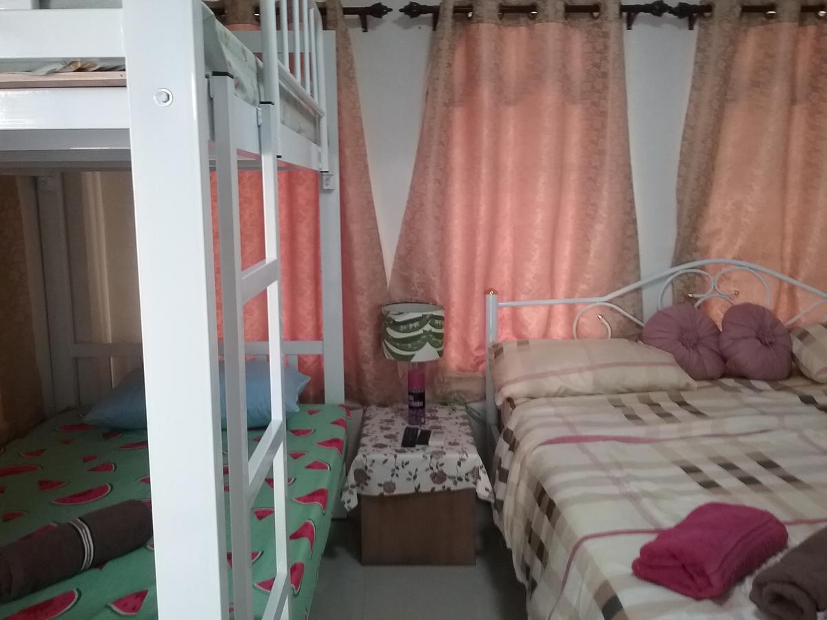 Danee Hostel Bangkok Ngoại thất bức ảnh