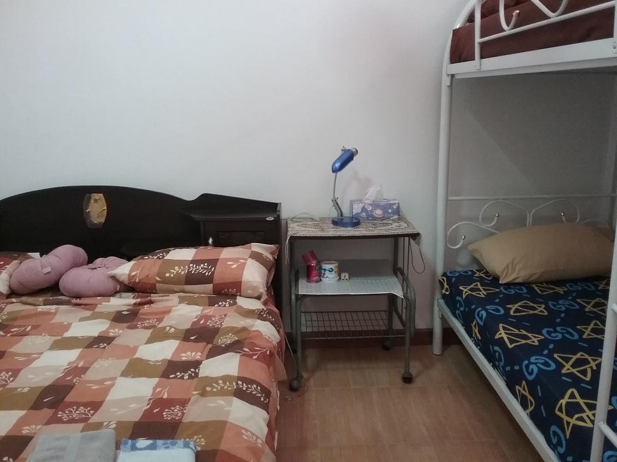 Danee Hostel Bangkok Ngoại thất bức ảnh