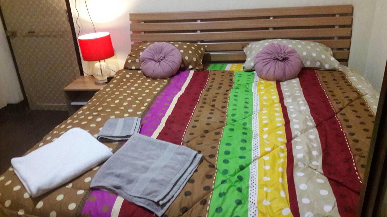 Danee Hostel Bangkok Ngoại thất bức ảnh